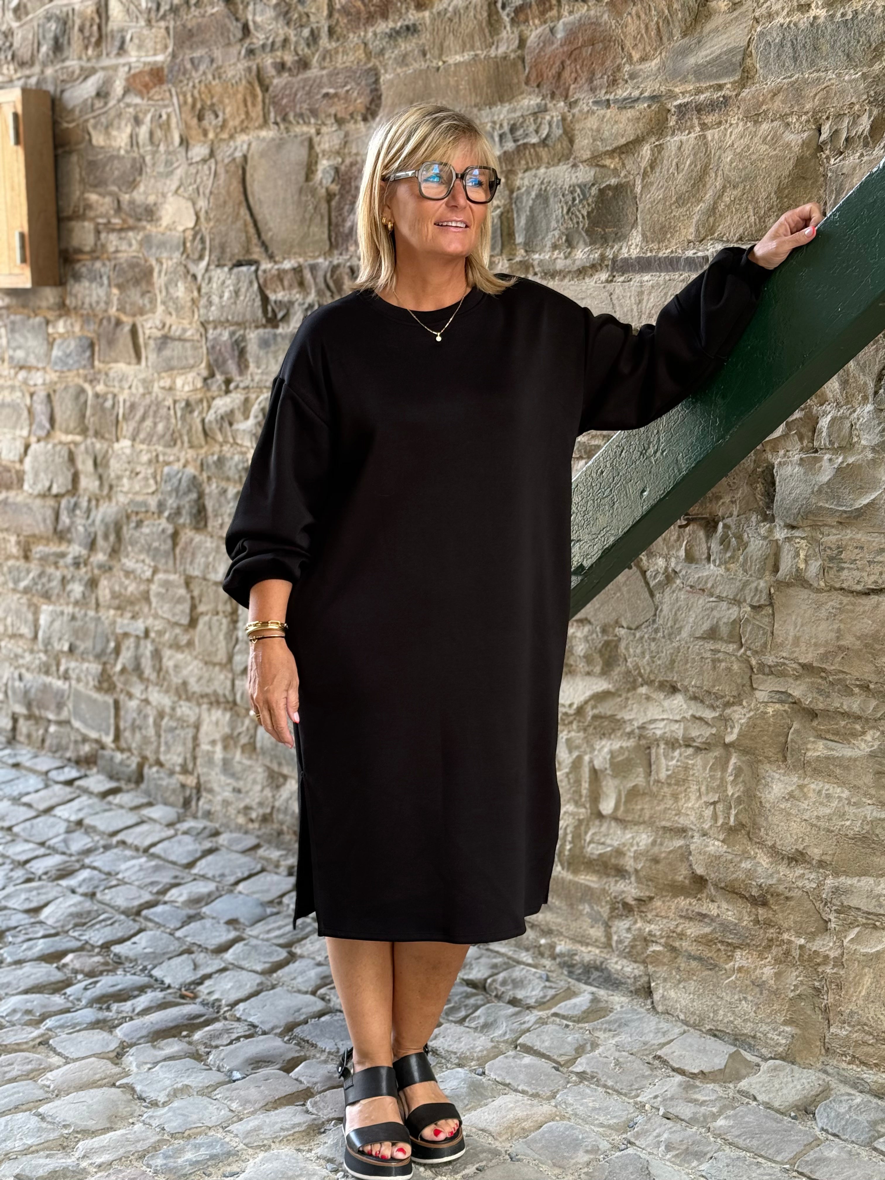 robe noir sweat TU
