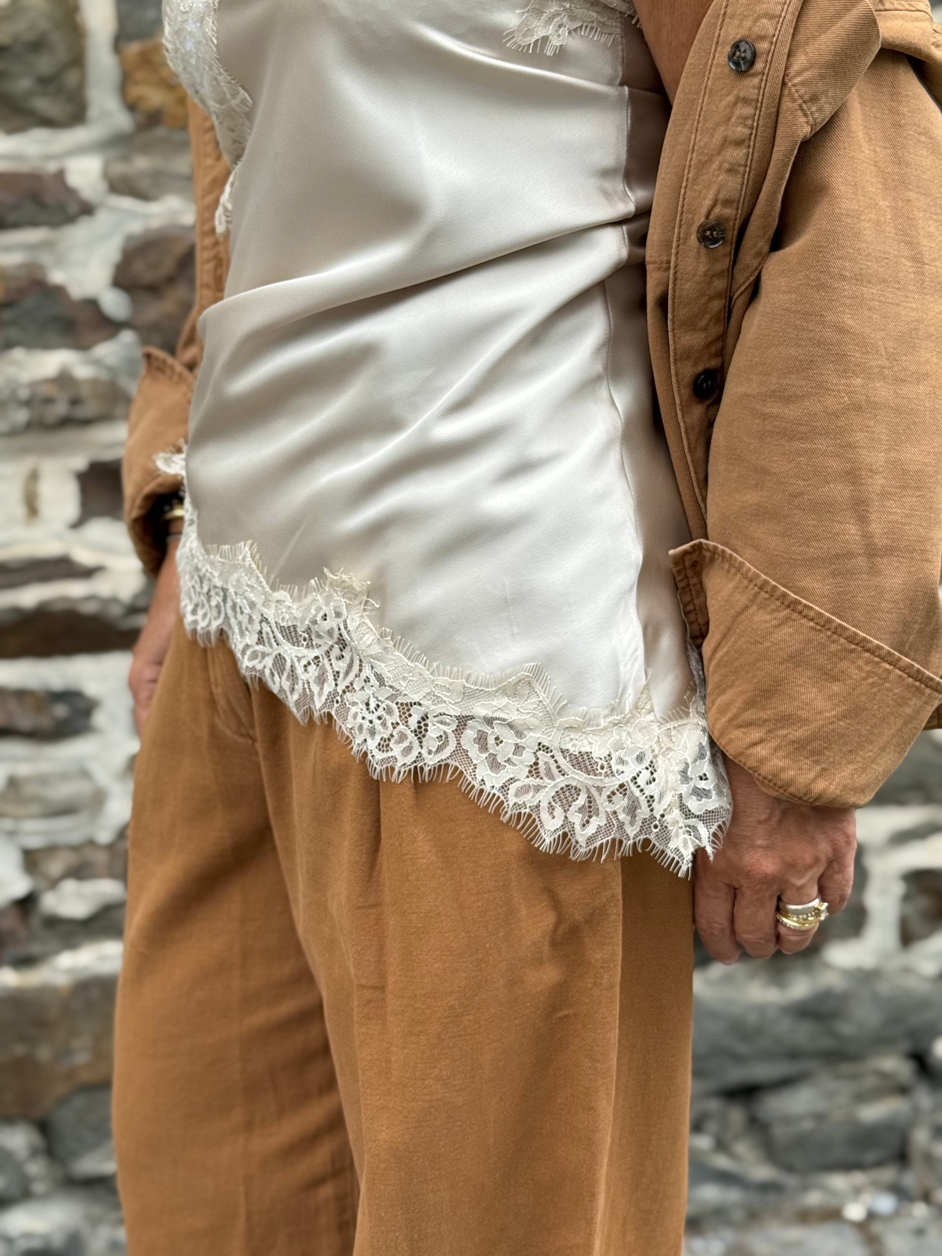 Top dentelle beige TU