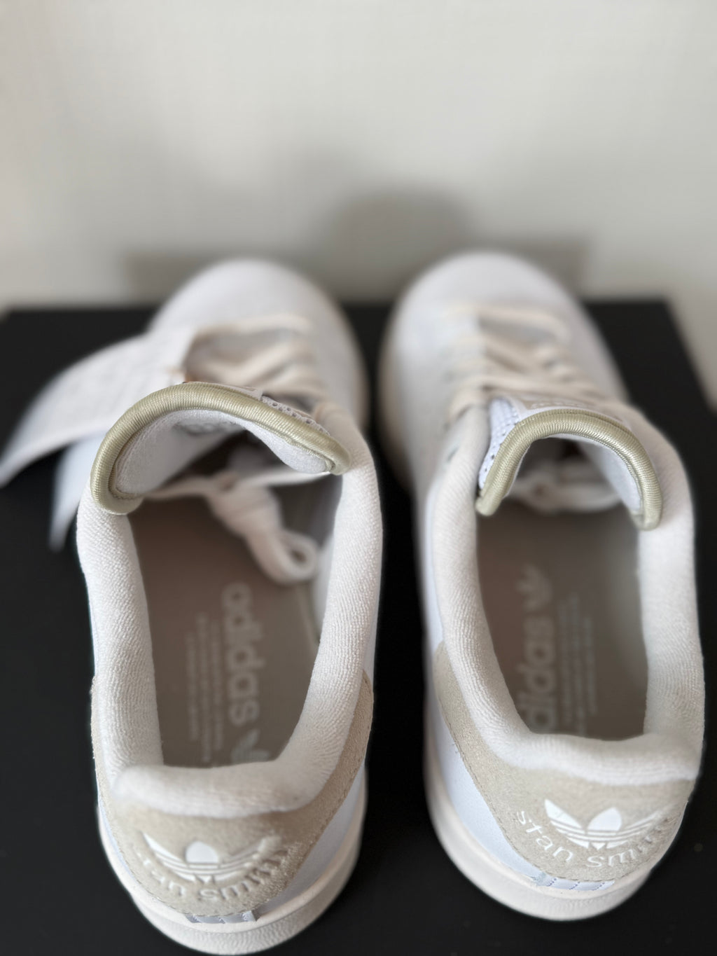 Baskets ADIDAS neuves P.36 2/3