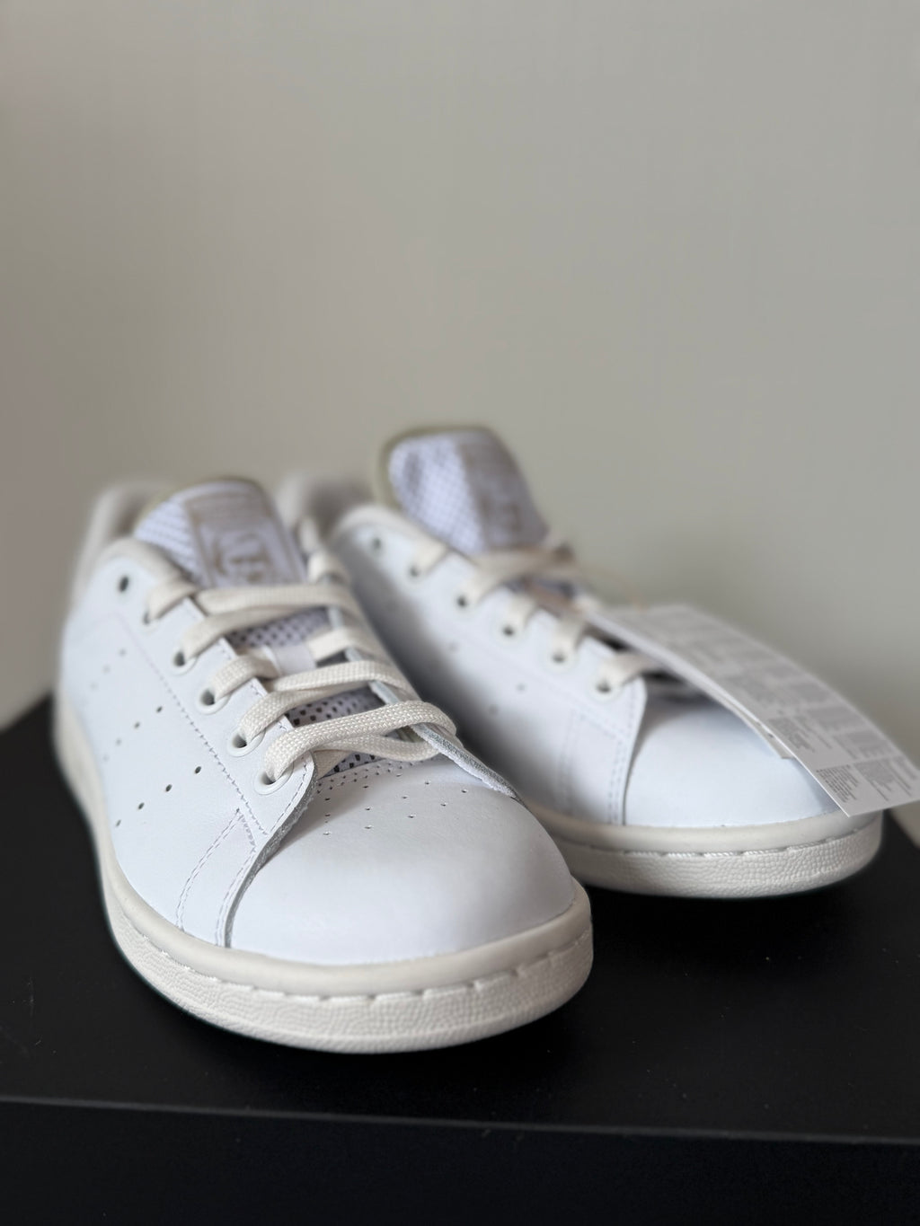 Baskets ADIDAS neuves P.36 2/3