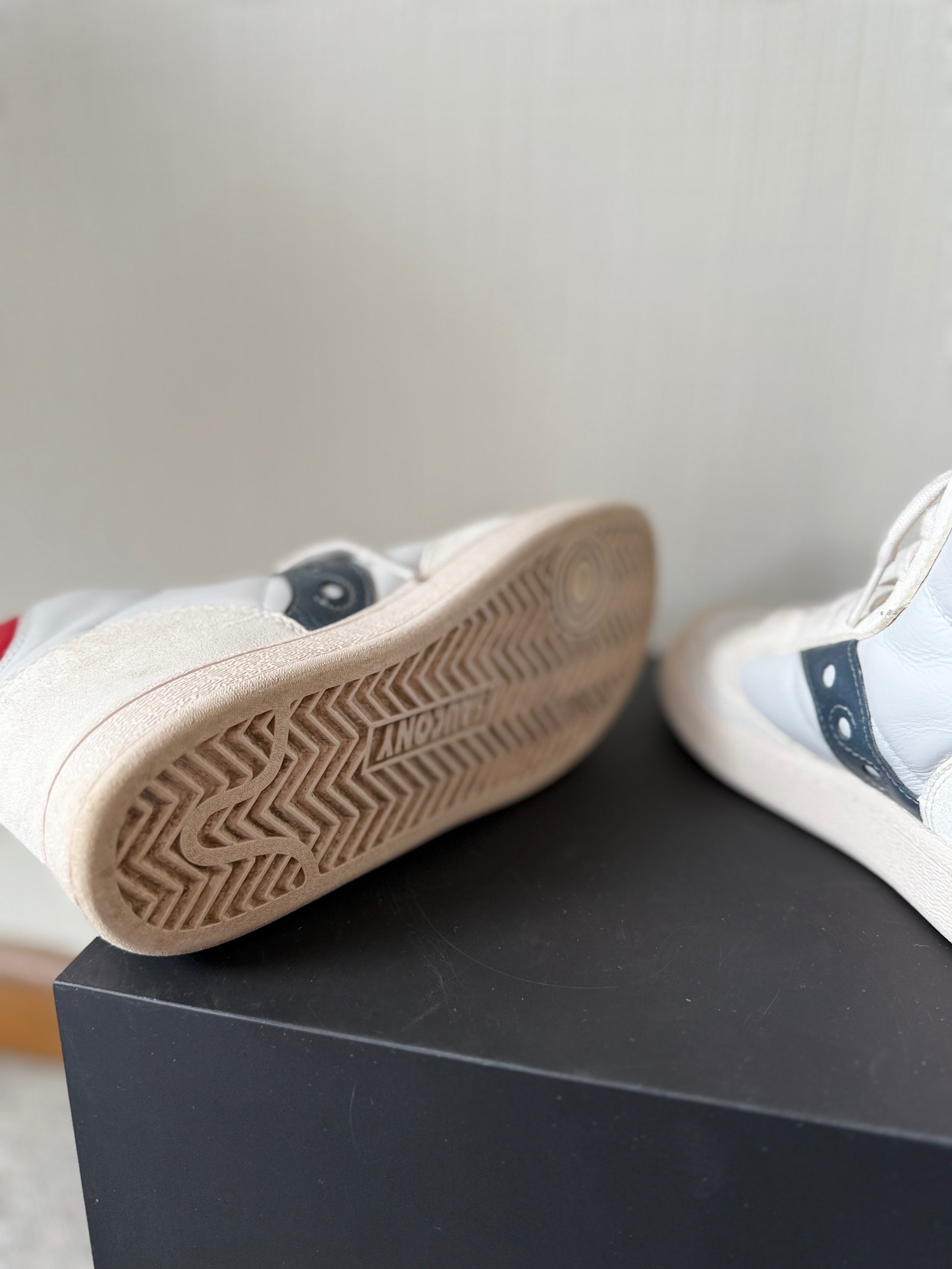 Baskets SAUCONY P.40