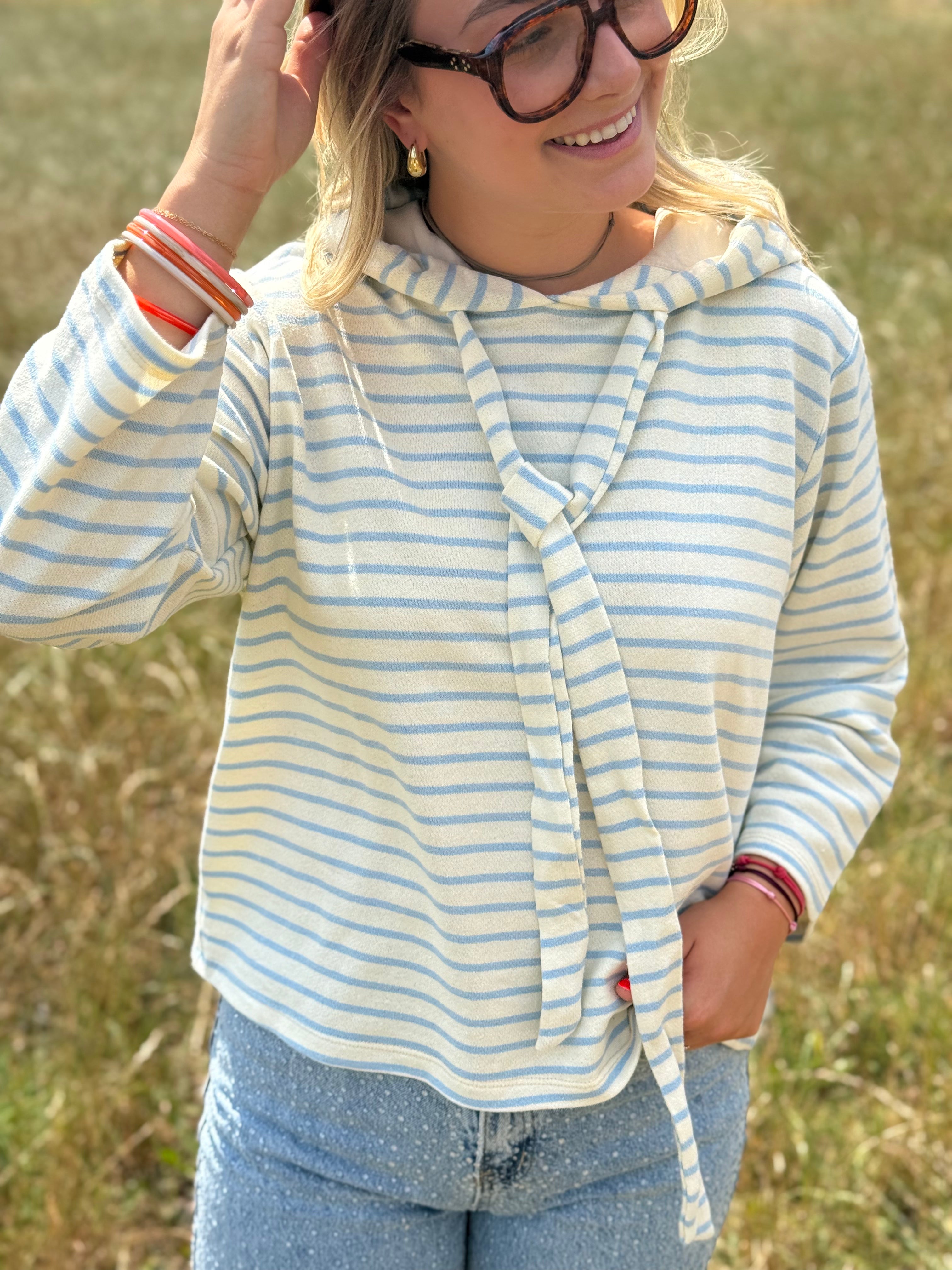 Pull à capuche TU