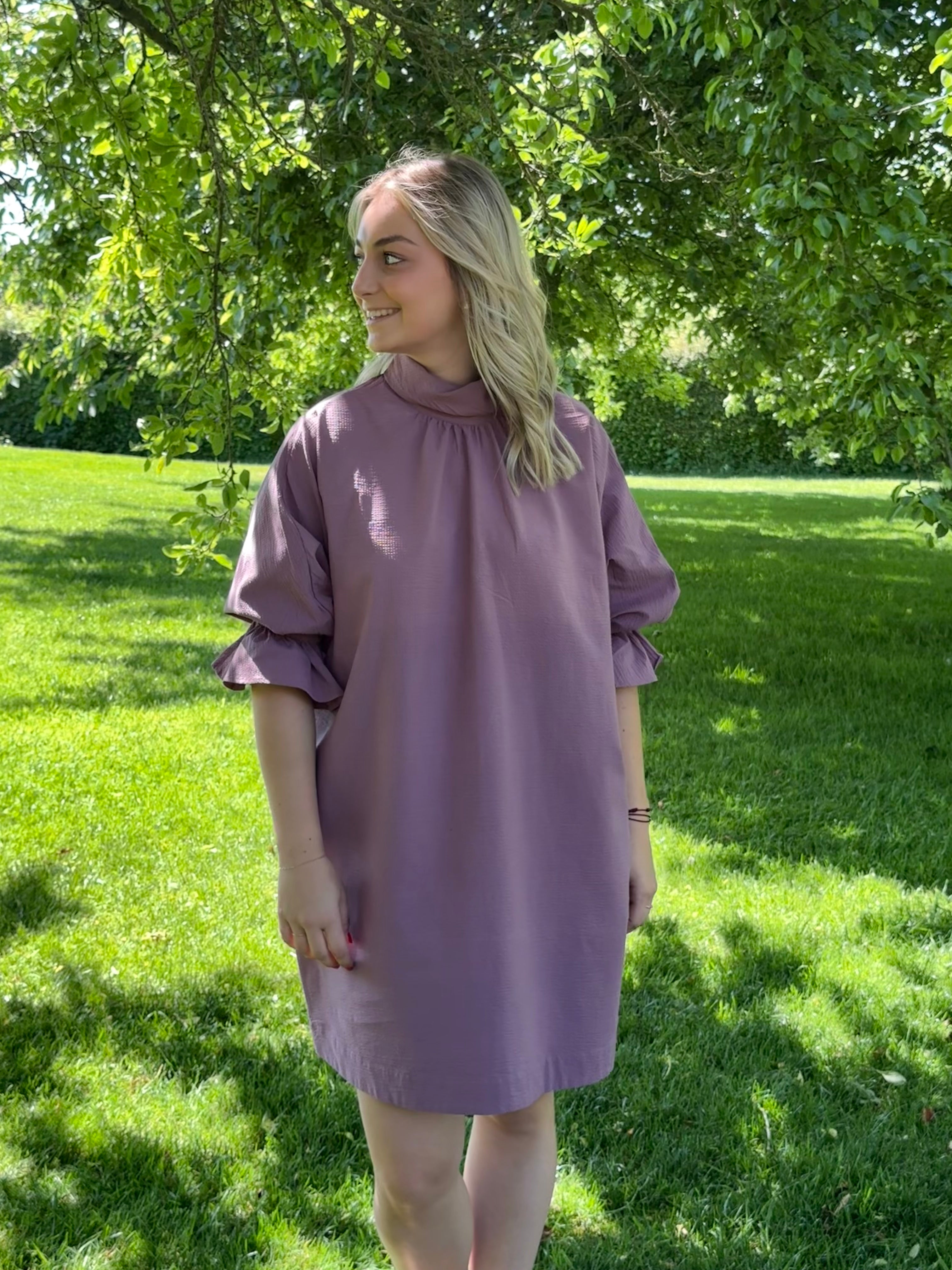 Robe Essentiel T.S