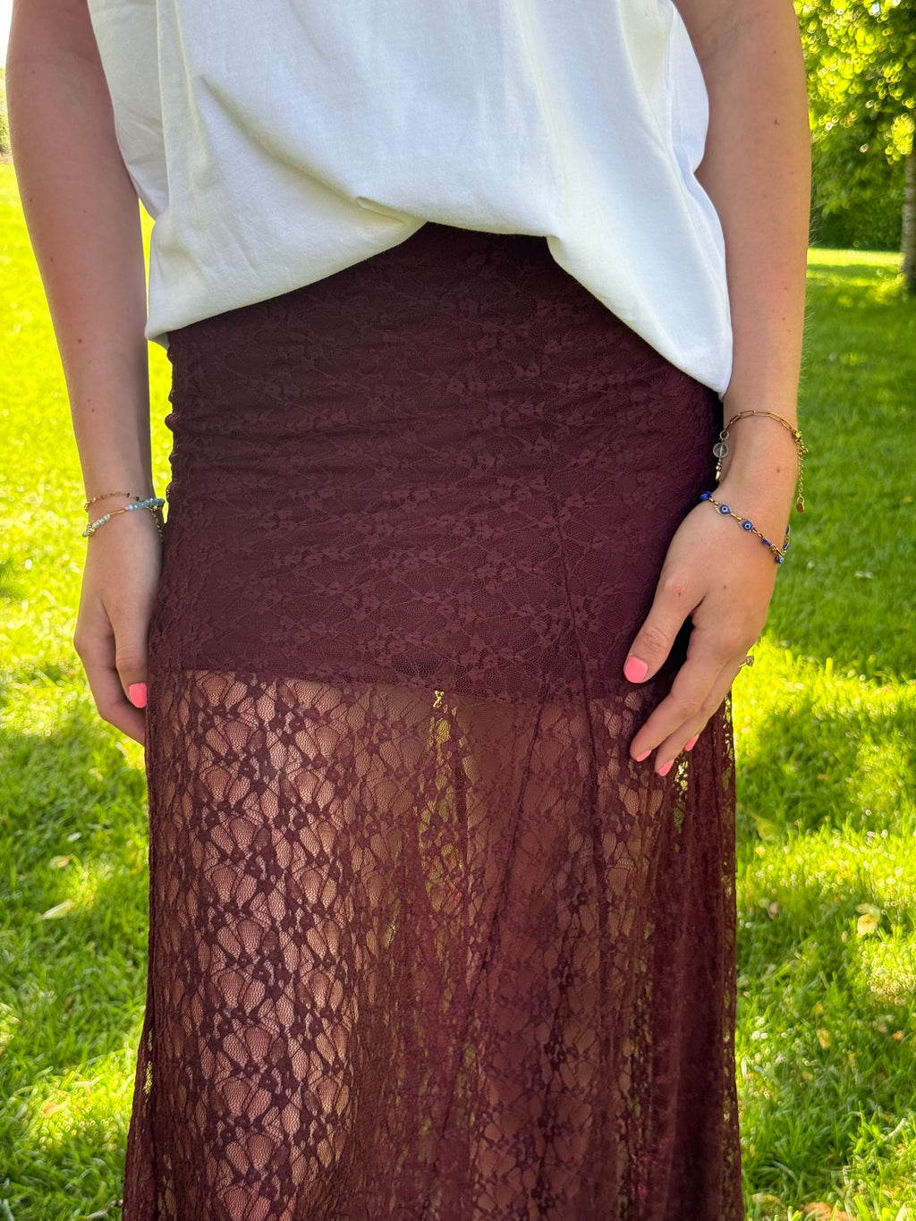 Jupon bordeaux Stradivarius avec étiquette T.XS