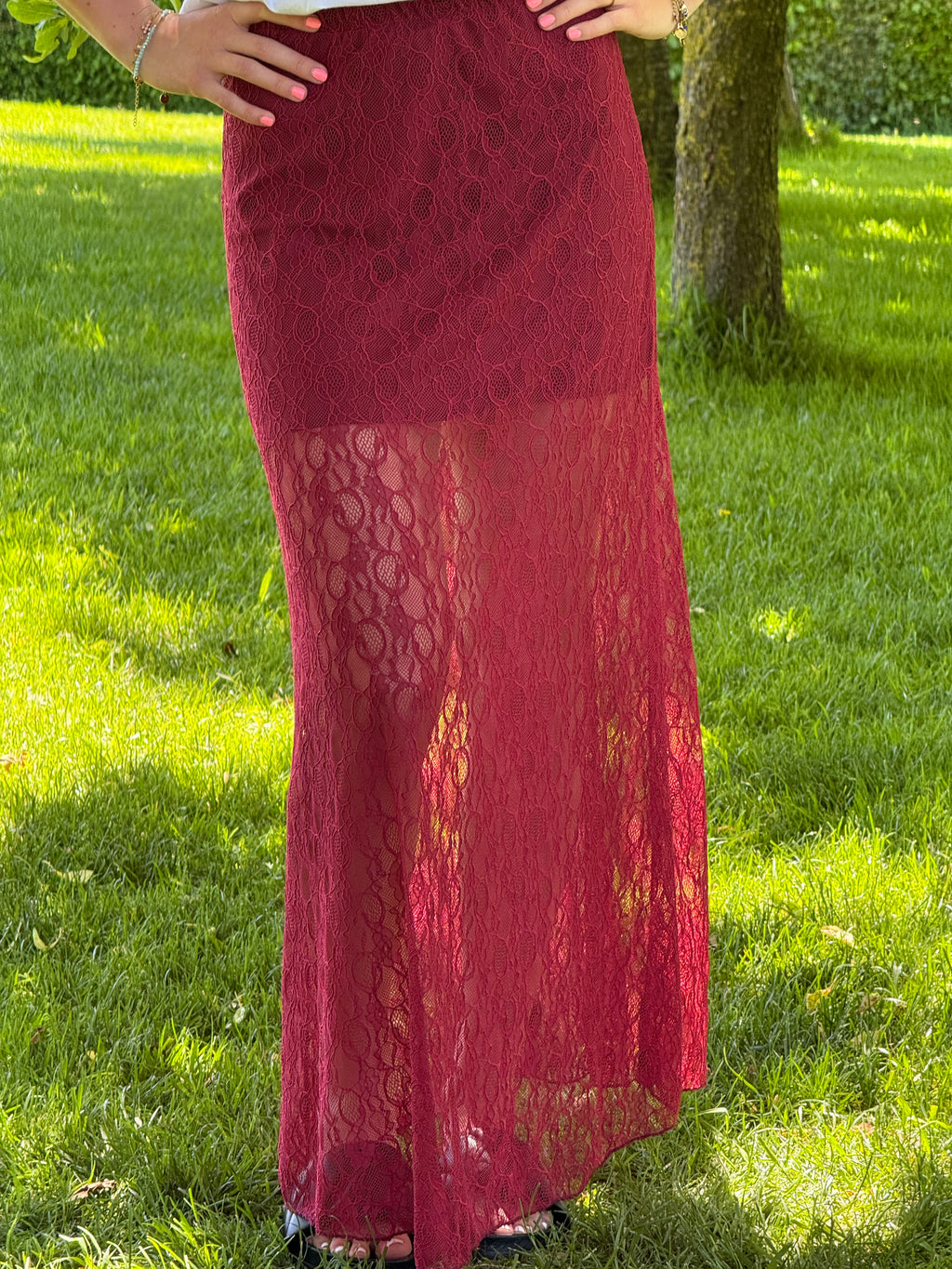 Jupon bordeaux dentelle TU