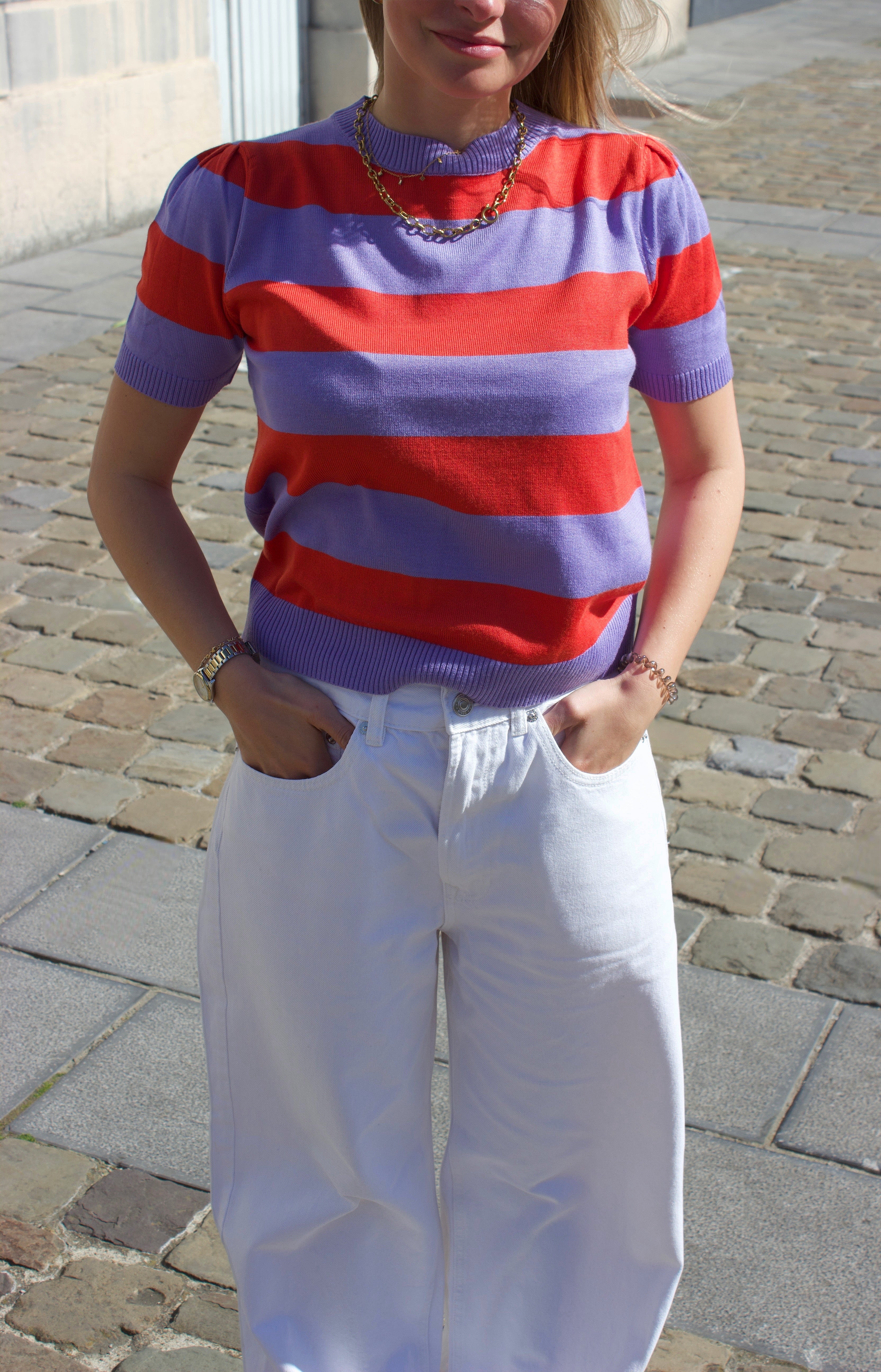T-shirt orange et lila