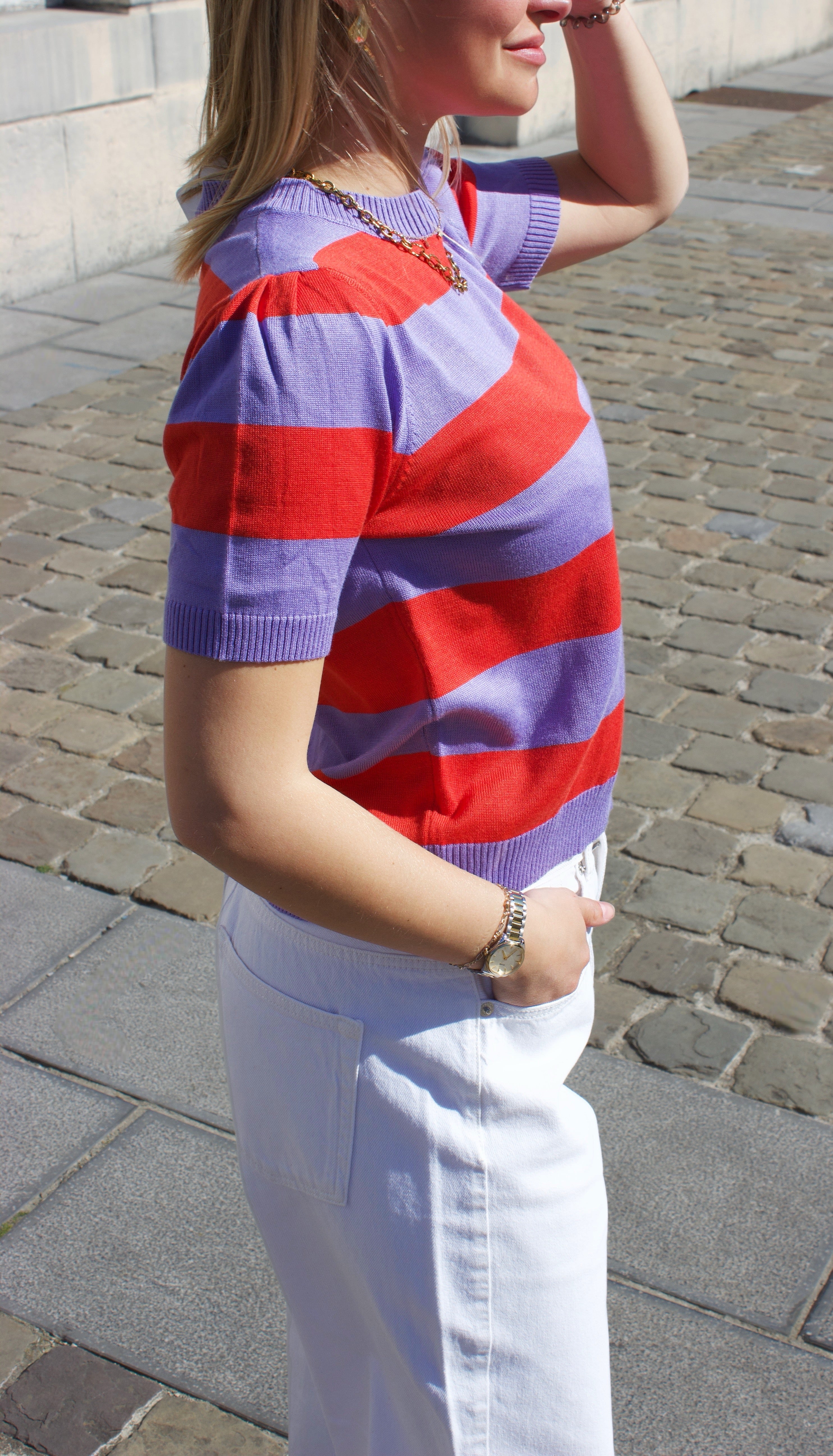 T-shirt orange et lila